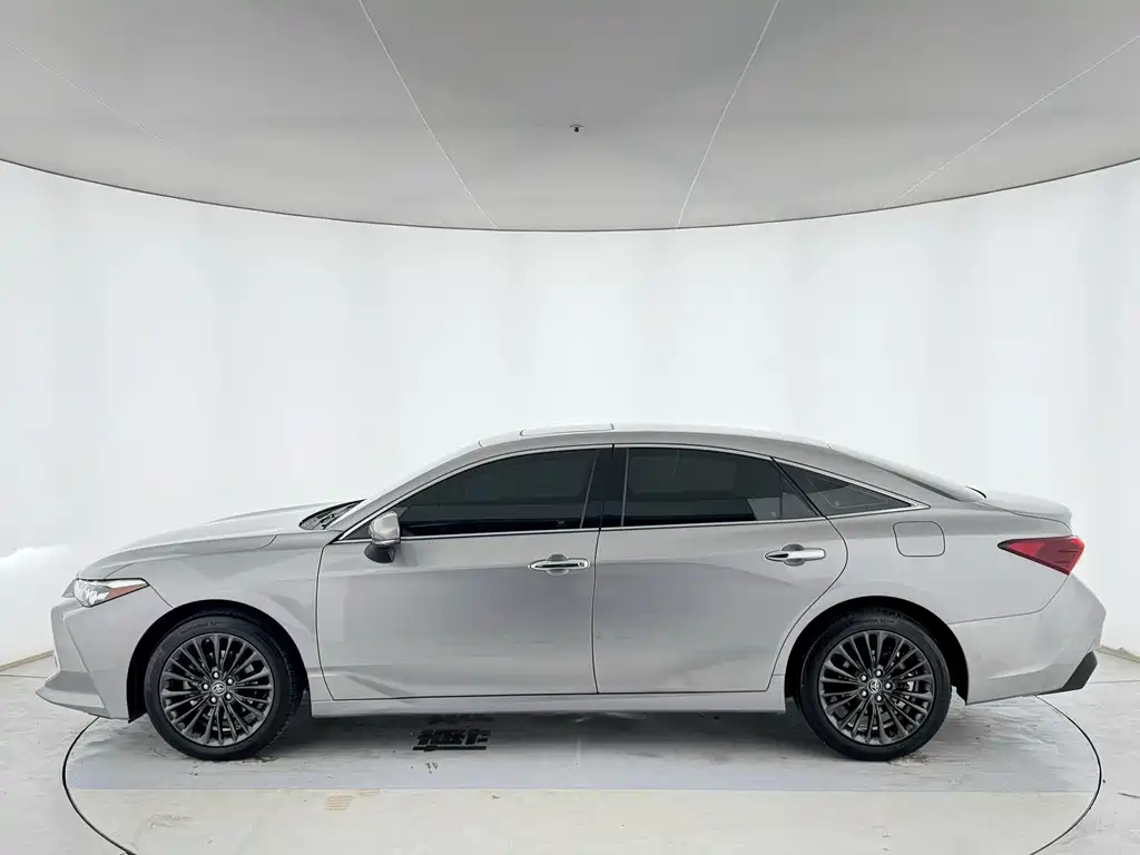 Toyota Avalon 2019 2.0L XLE China VI