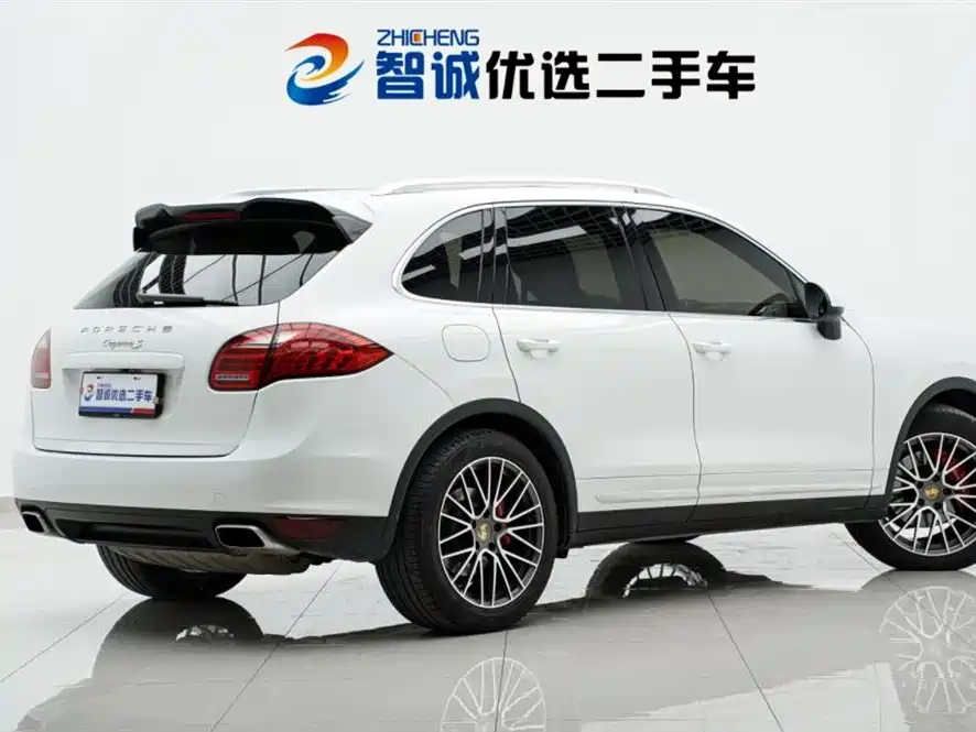 Porsche Cayenne 2011 3.0T