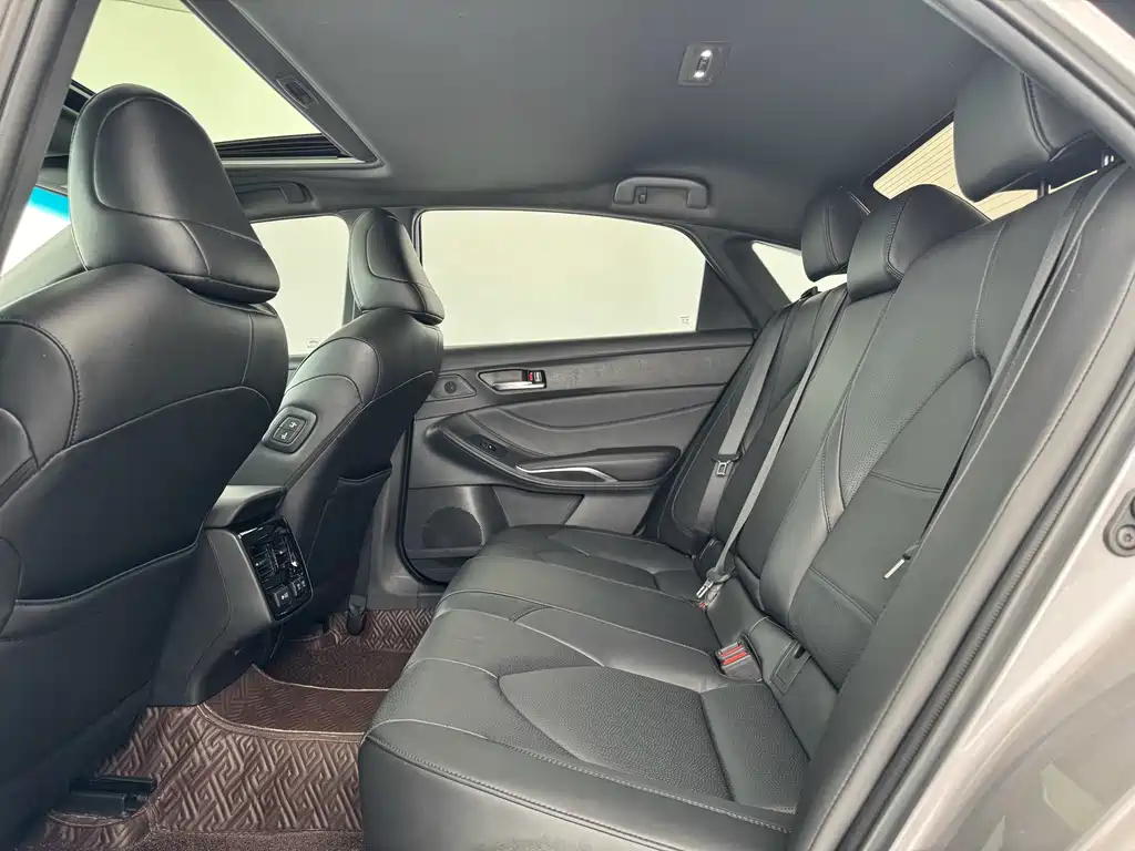 Toyota Avalon 2019 2.0L XLE China VI