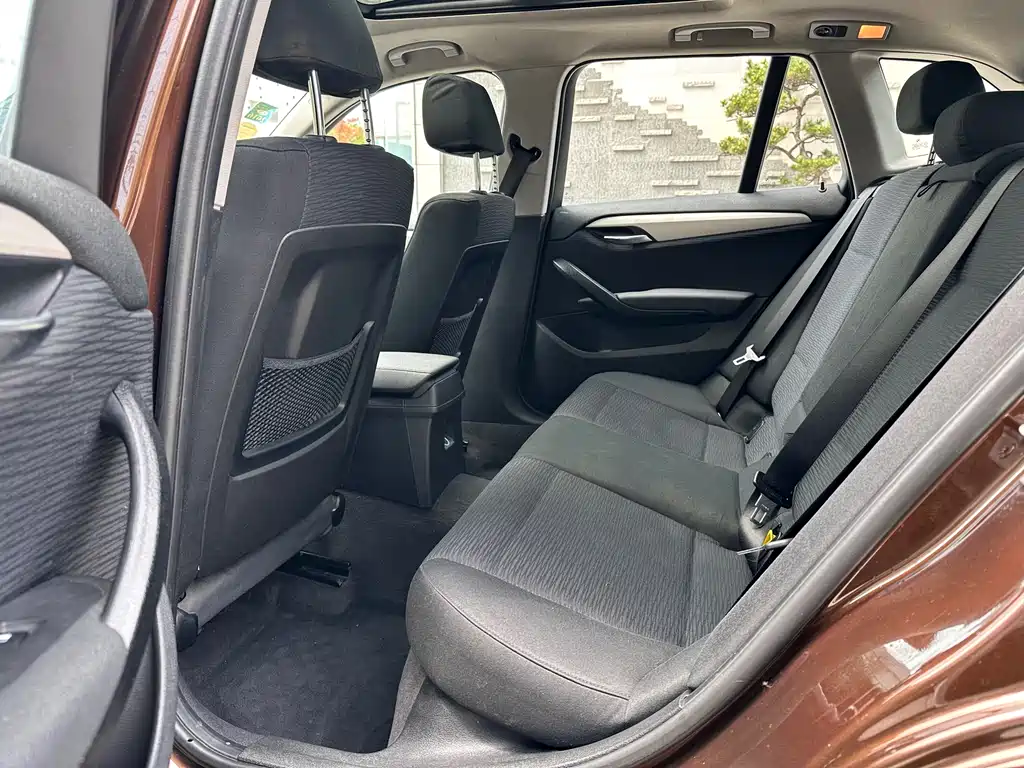 BMW X1 2013 sDrive18i Fashion Edition