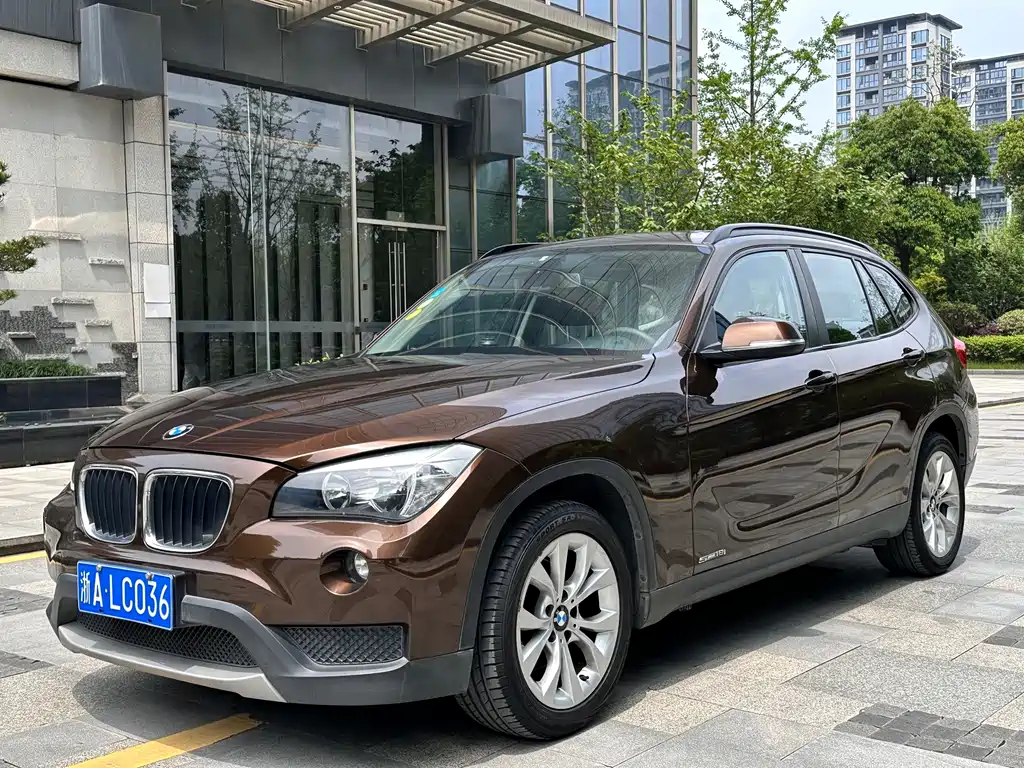 BMW X1 2013 sDrive18i Fashion Edition