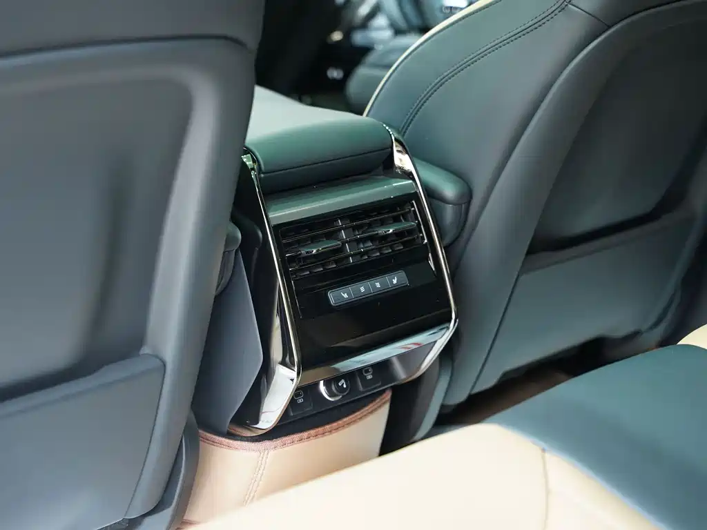Range Rover Sport 2024 400PS Dynamic SE