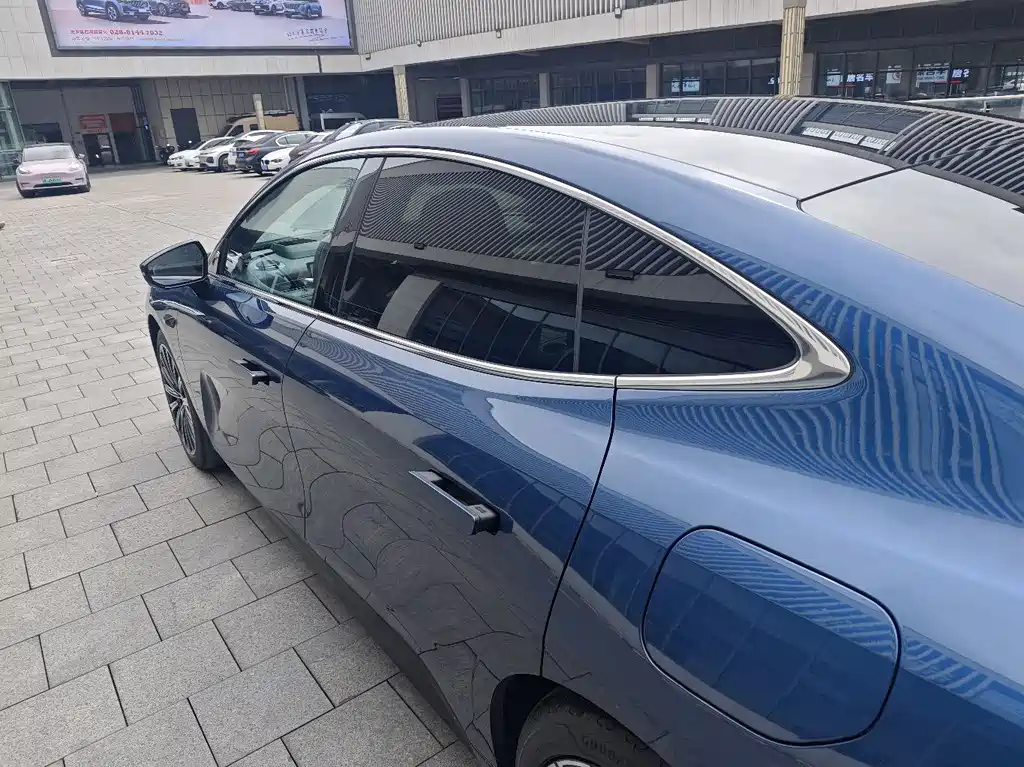 Geely Galaxy Xingyao 8 2025 130km EM-P Starship Edition