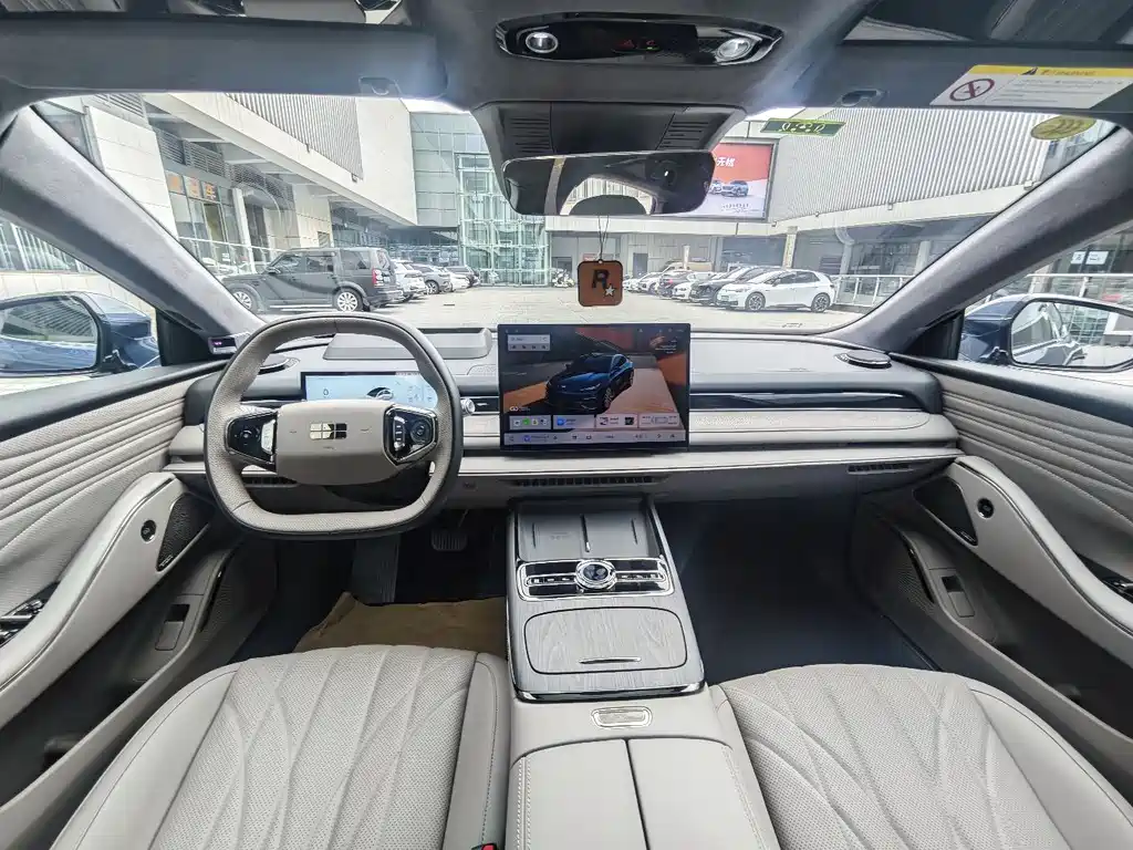 Geely Galaxy Xingyao 8 2025 130km EM-P Starship Edition