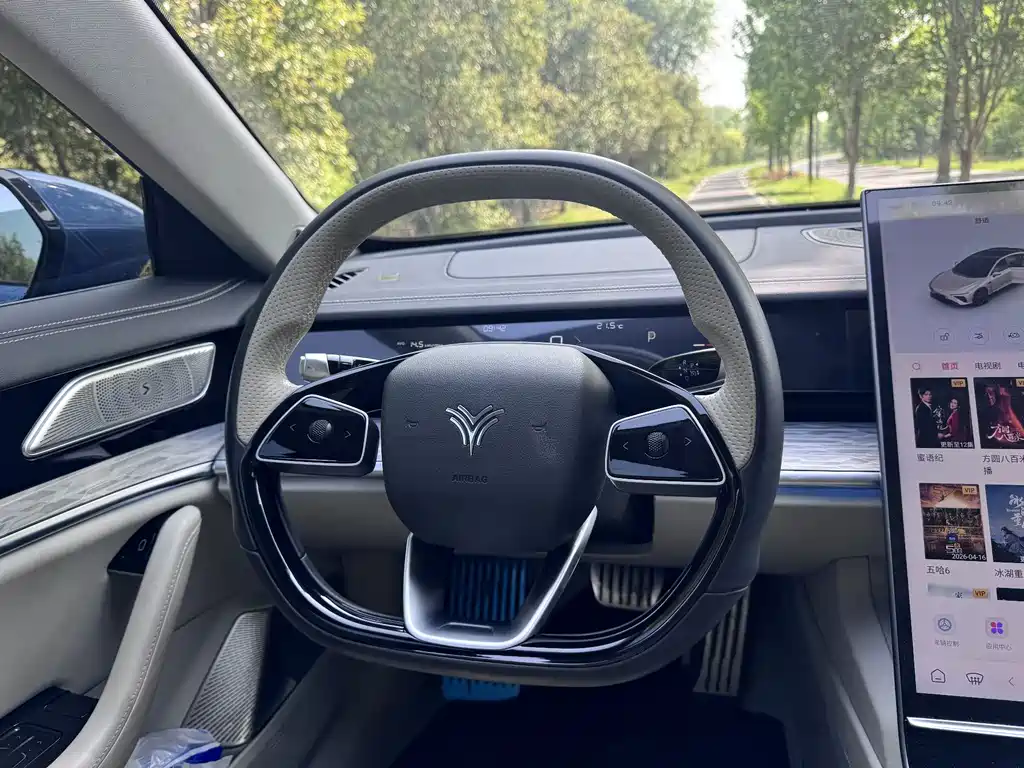 Neta S 2022 Battery Electric 715km Rear-Wheel Drive Mid Edition