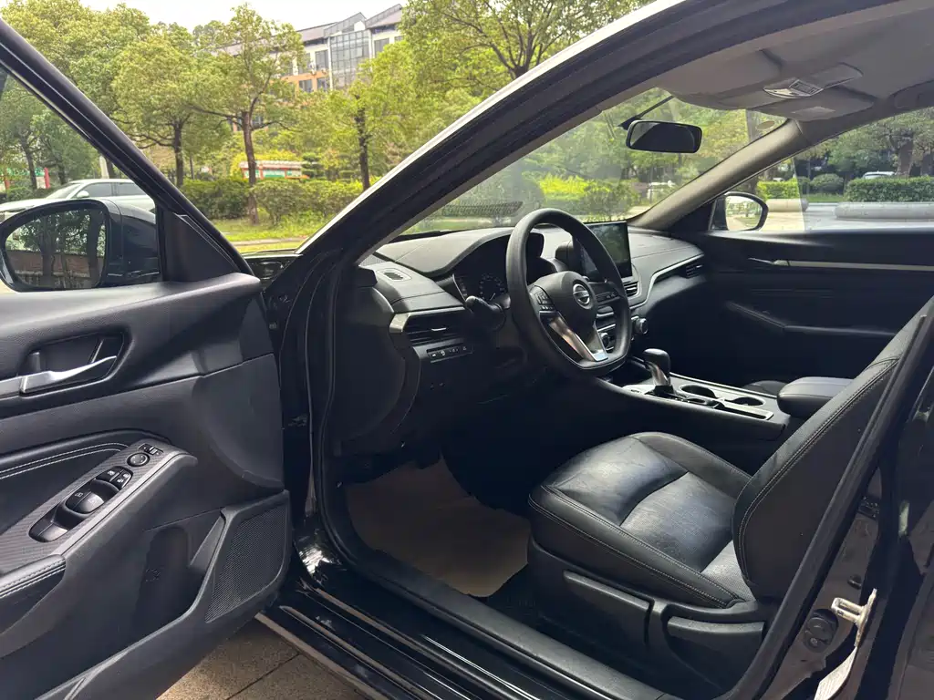 Nissan Altima 2021 2.0L XE Fashion Edition