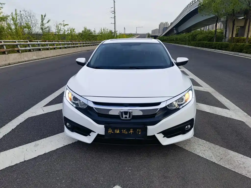 Civic 2016 220TURBO CVT Luxury Edition