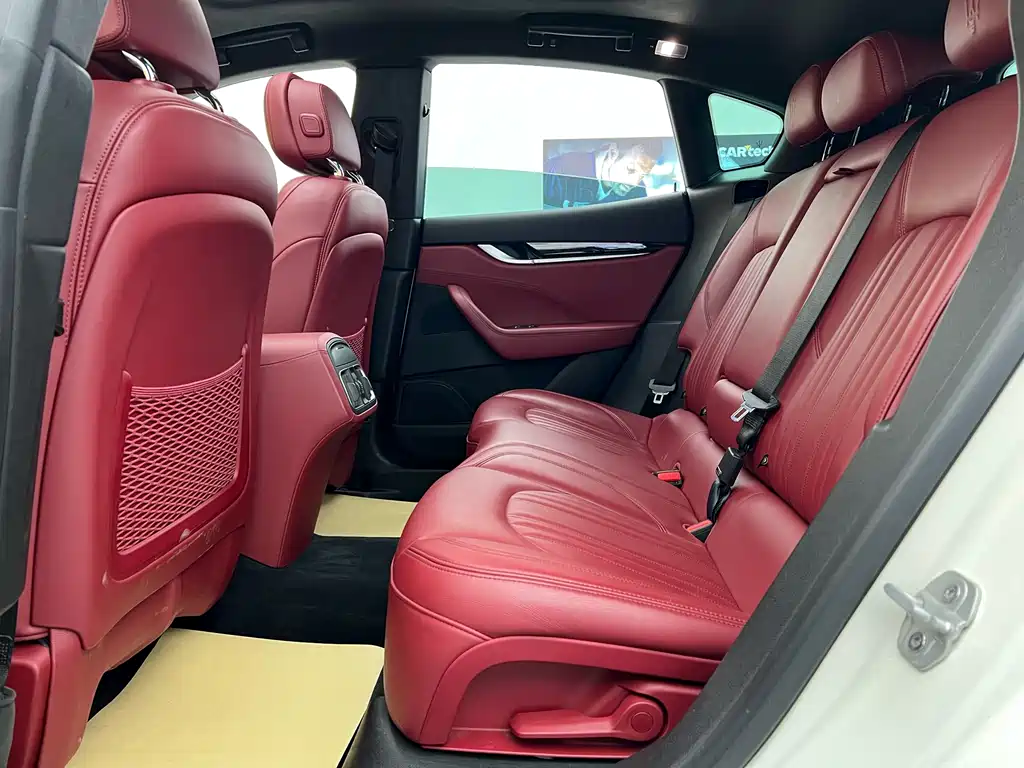 Maserati Levante 2018 3.0T Standard Edition