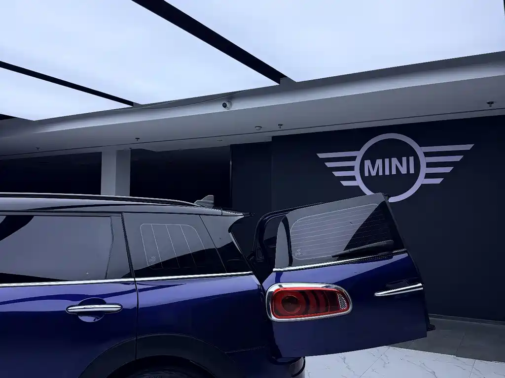 MINI CLUBMAN 2.0T COOPER S