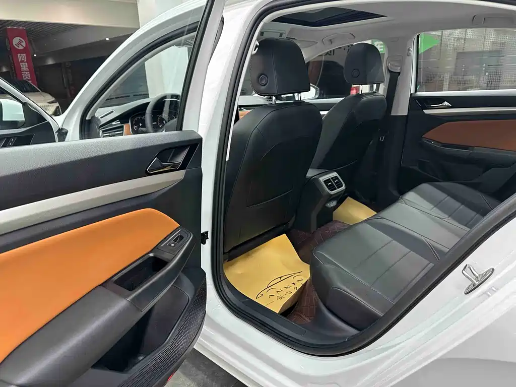 Bora 2023 200TSI DSG Yuexing PRO Edition