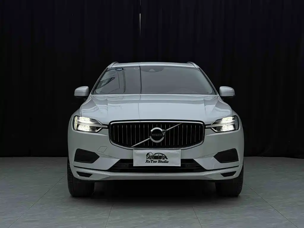 Volvo XC60 2018 T5 AWD Inscription
