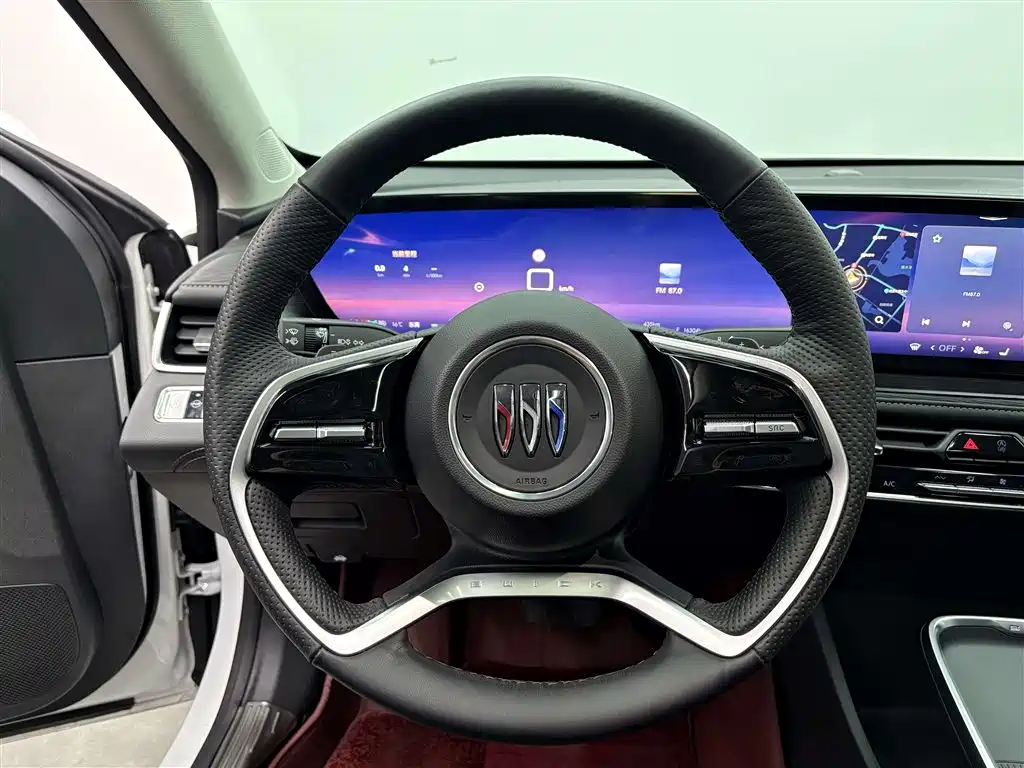 Buick LaCrosse 2023 28T Yuezun Edition