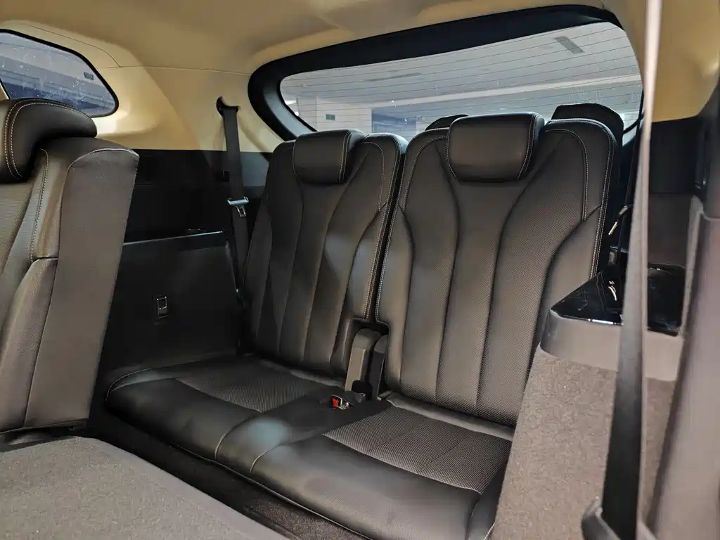 BYD Tang 2019 2.0T Automatic Intelligent Connected Zunyue Edition 7-Seater China VI