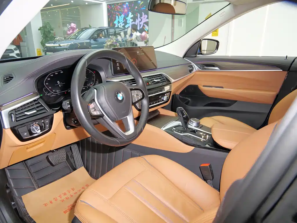 BMW 6 Series GT 2021 630i Luxury Design Package