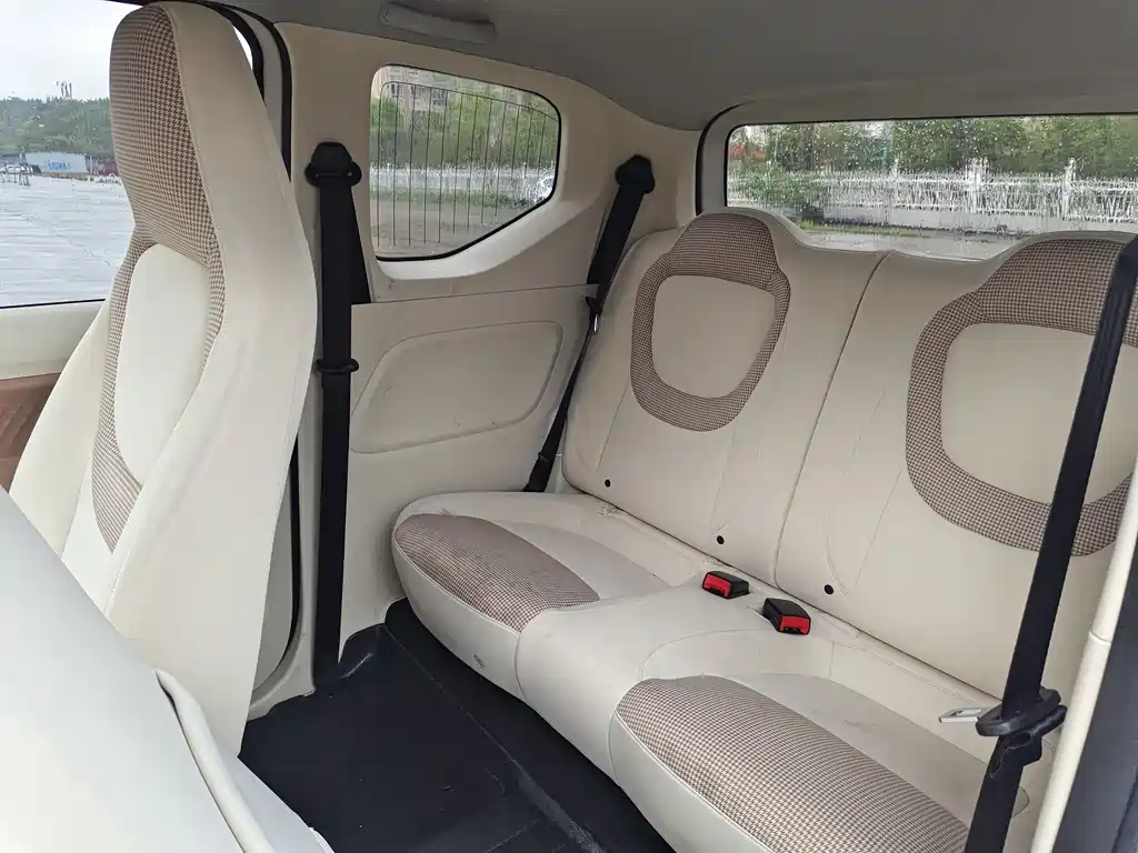 Hongguang MINIEV 2024 Third Generation 215km Advanced Edition