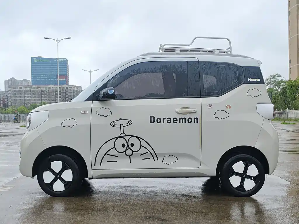 Hongguang MINIEV 2024 Third Generation 215km Advanced Edition