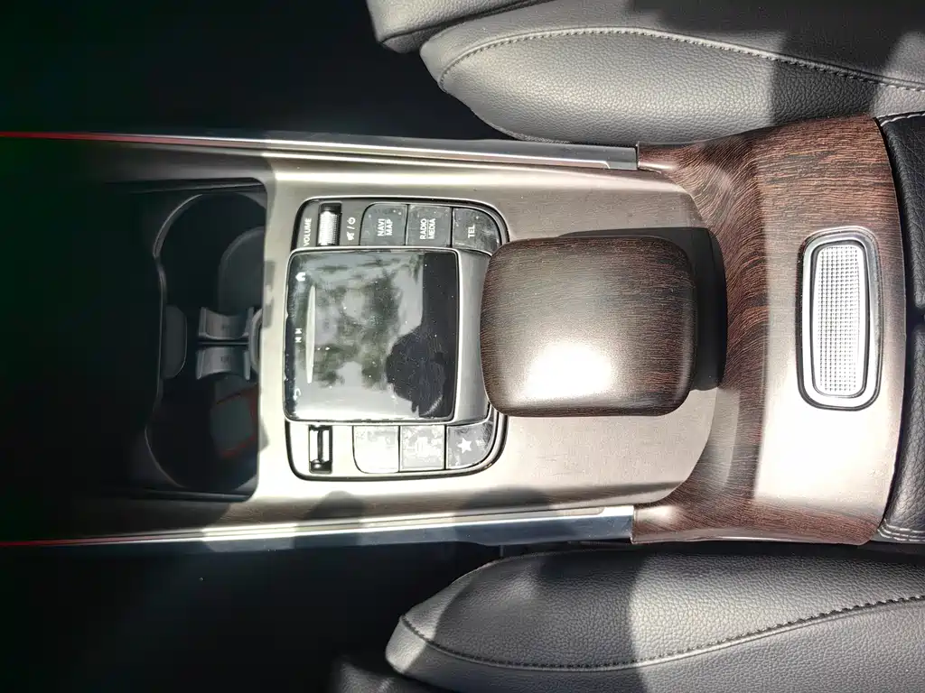 Mercedes-Benz GLB 200 Fashion Edition 2022