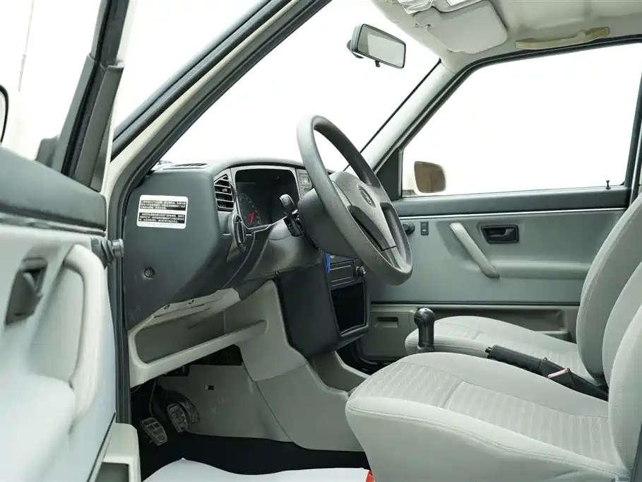 Jetta 2010 1.6L Partner