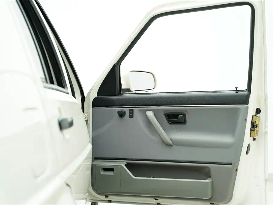 Jetta 2010 1.6L Partner