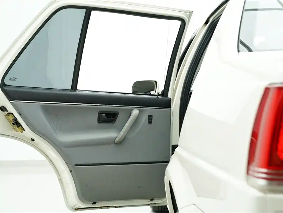 Jetta 2010 1.6L Partner