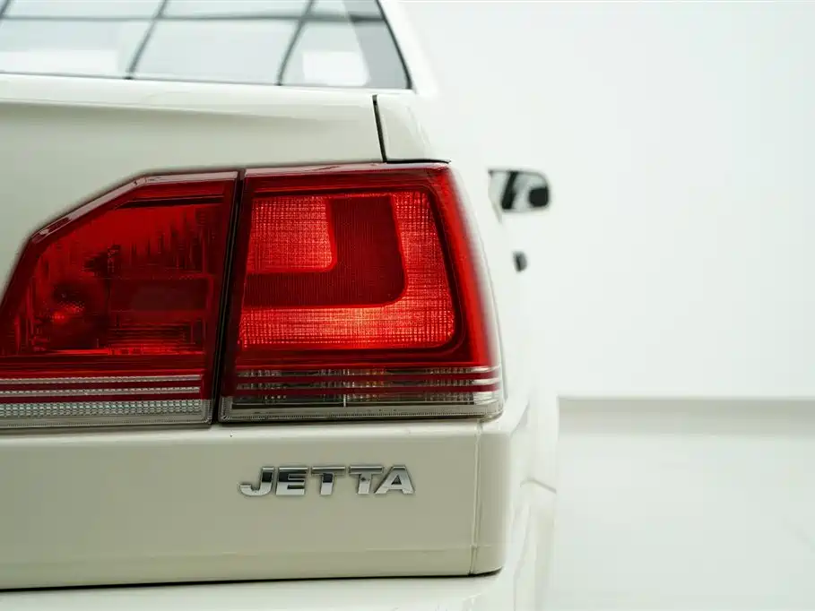 Jetta 2010 1.6L Partner