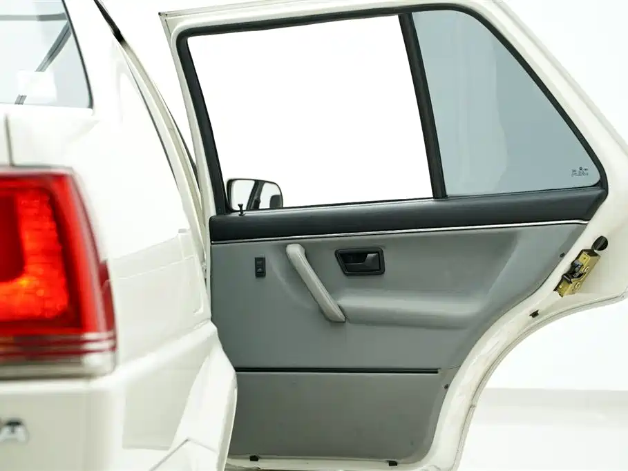 Jetta 2010 1.6L Partner