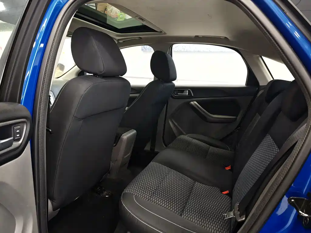 Ford Focus 2013 Hatchback Classic 1.8L Automatic Million Commemorative Edition