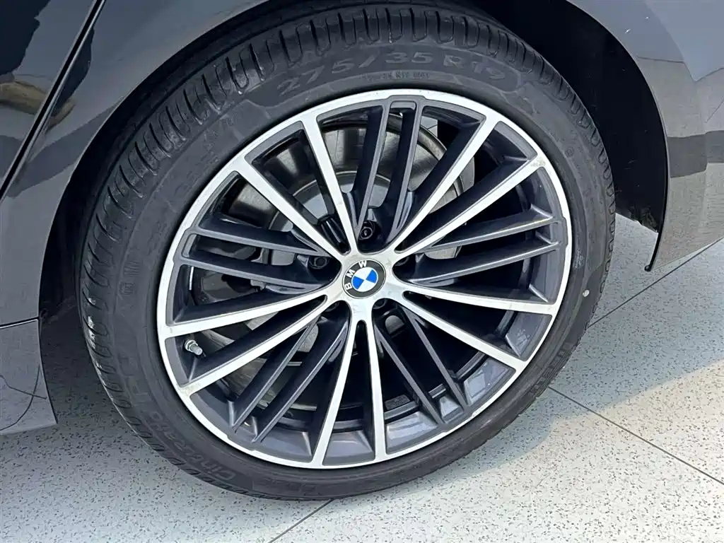 BMW 5 Series 2023 530Li Leading Edition M Sport Package