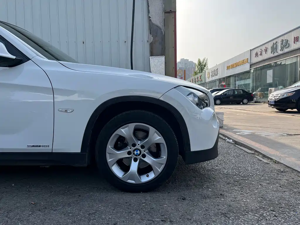 BMW X1 2012 sDrive18i Fashion Edition