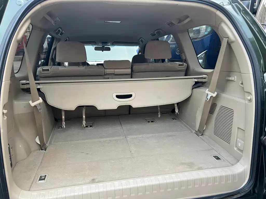 Toyota Prado 2010 2.7L Automatic Luxury Edition