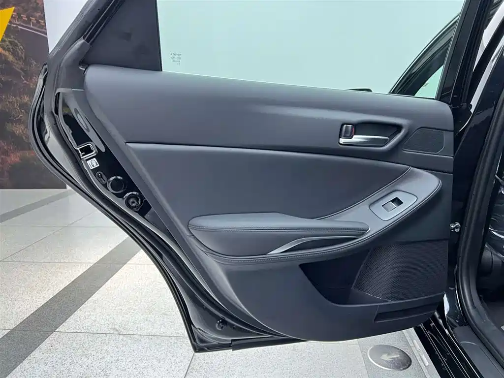 Toyota Avalon 2024 2.0L Entry
