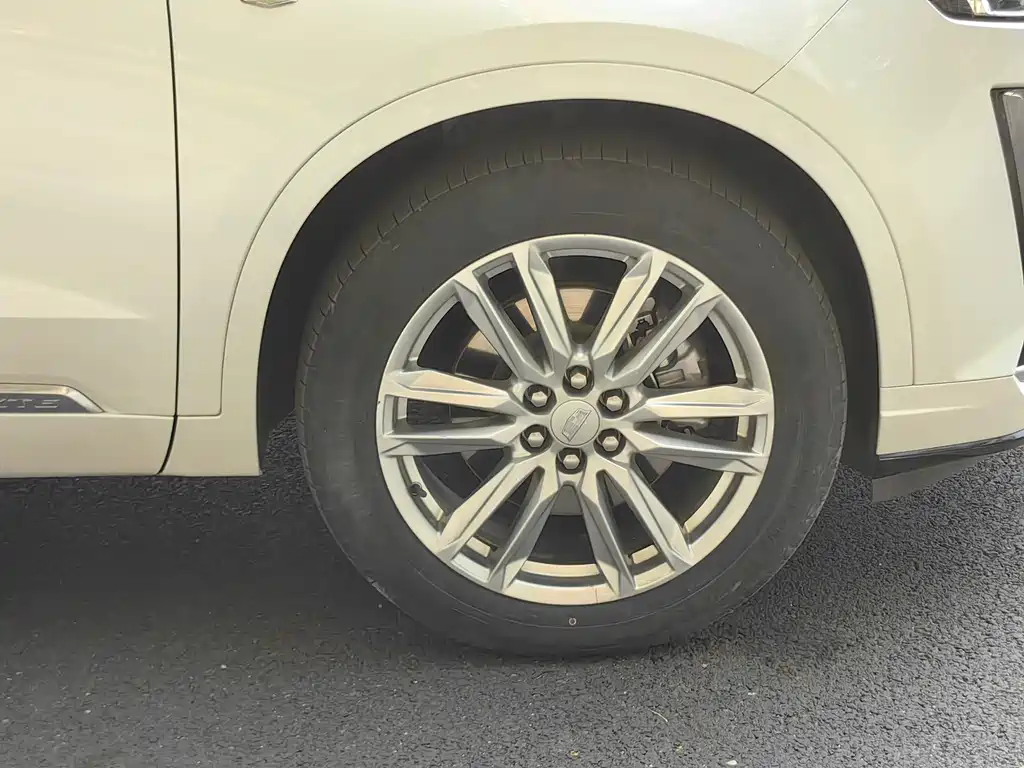 Cadillac XT6 2022 2.0T 7-Seater AWD Luxury