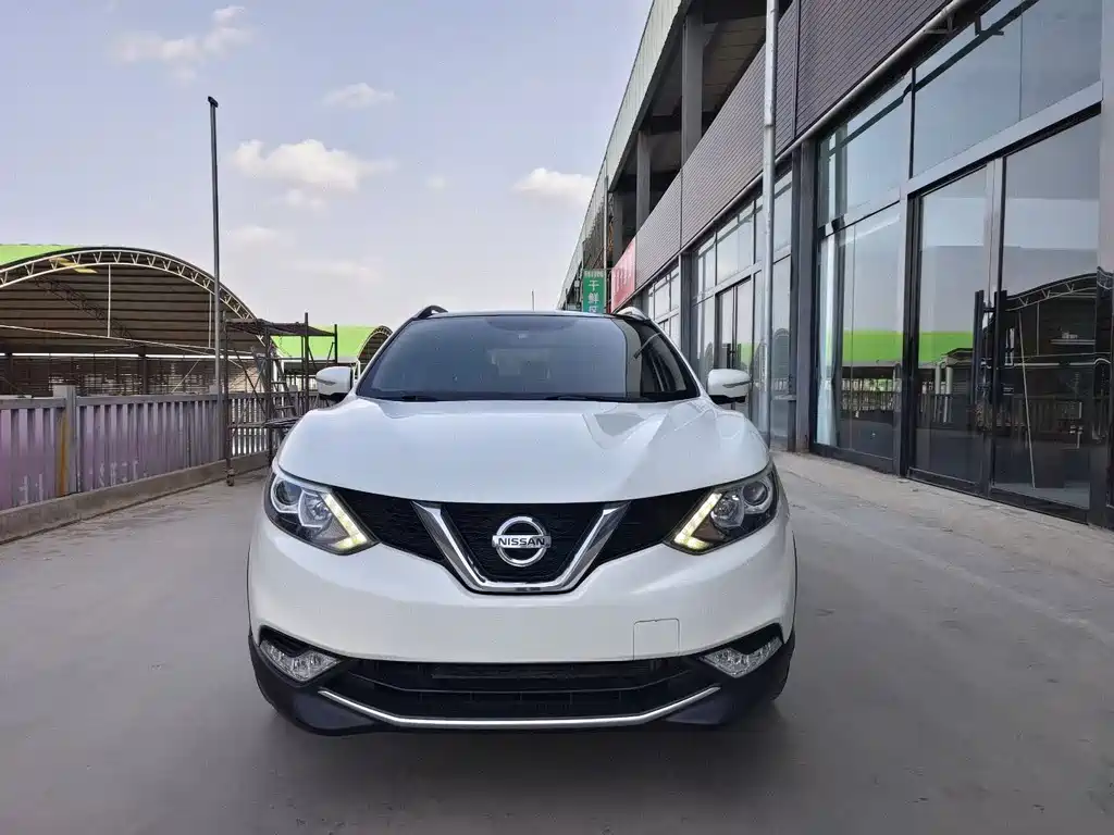 Nissan Qashqai 2017 2.0L CVT Luxury Edition China V
