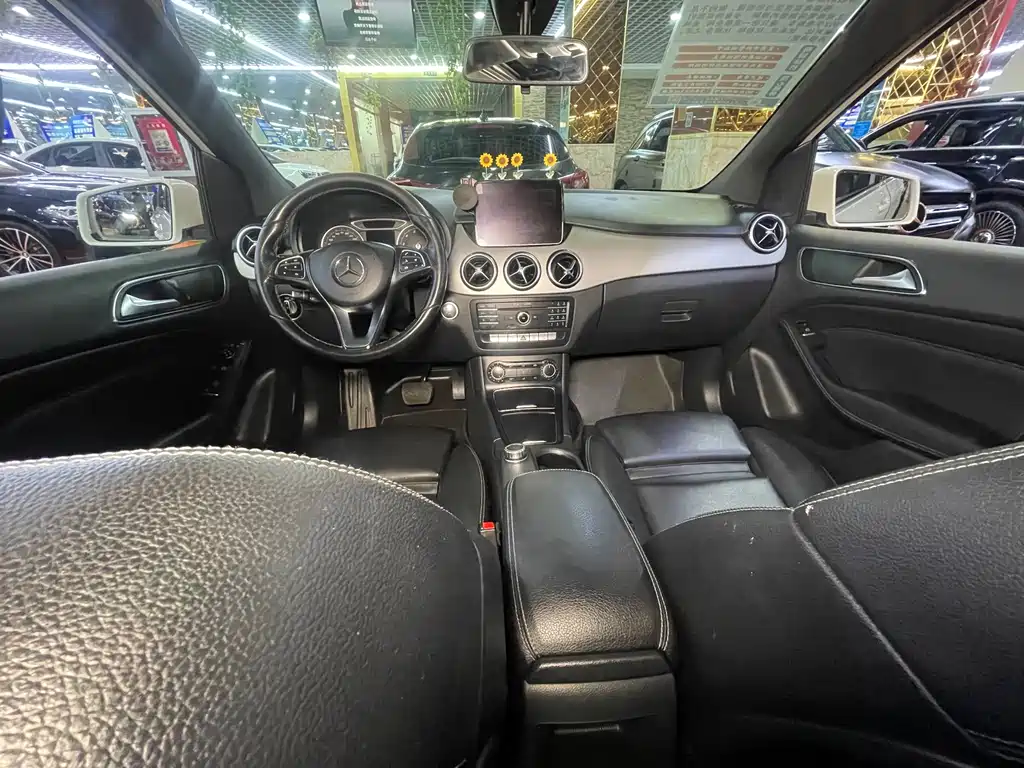 Mercedes-Benz B-Class 2017 B 200 Dynamic