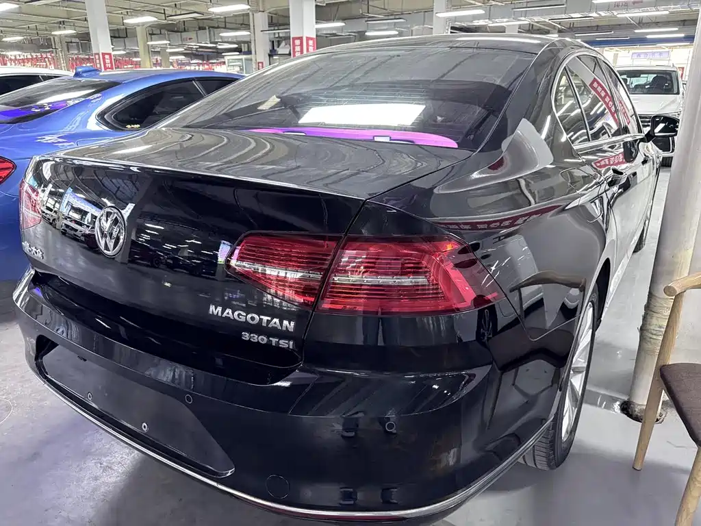 Magotan 2018 330TSI DSG Leading Edition
