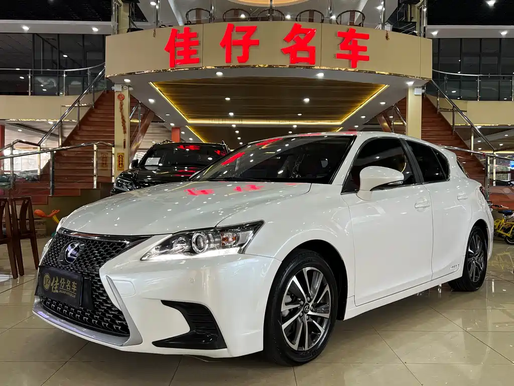 Lexus CT 2017 CT200h Elite Edition Monotone China V