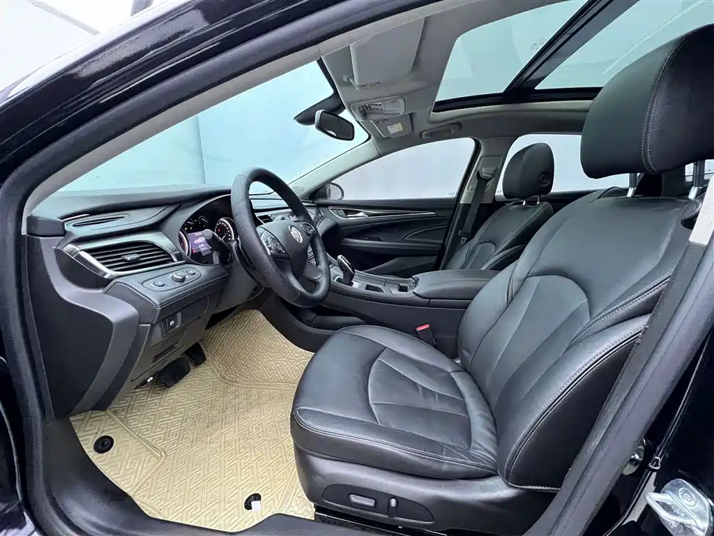 2022 Buick LaCrosse 652T Luxury