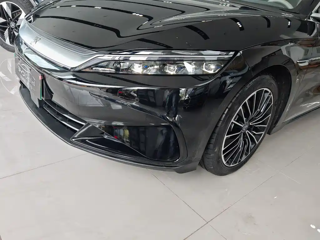 BYD Han 2025 DM-i Intelligent Driving Edition 125KM LiDAR Flagship