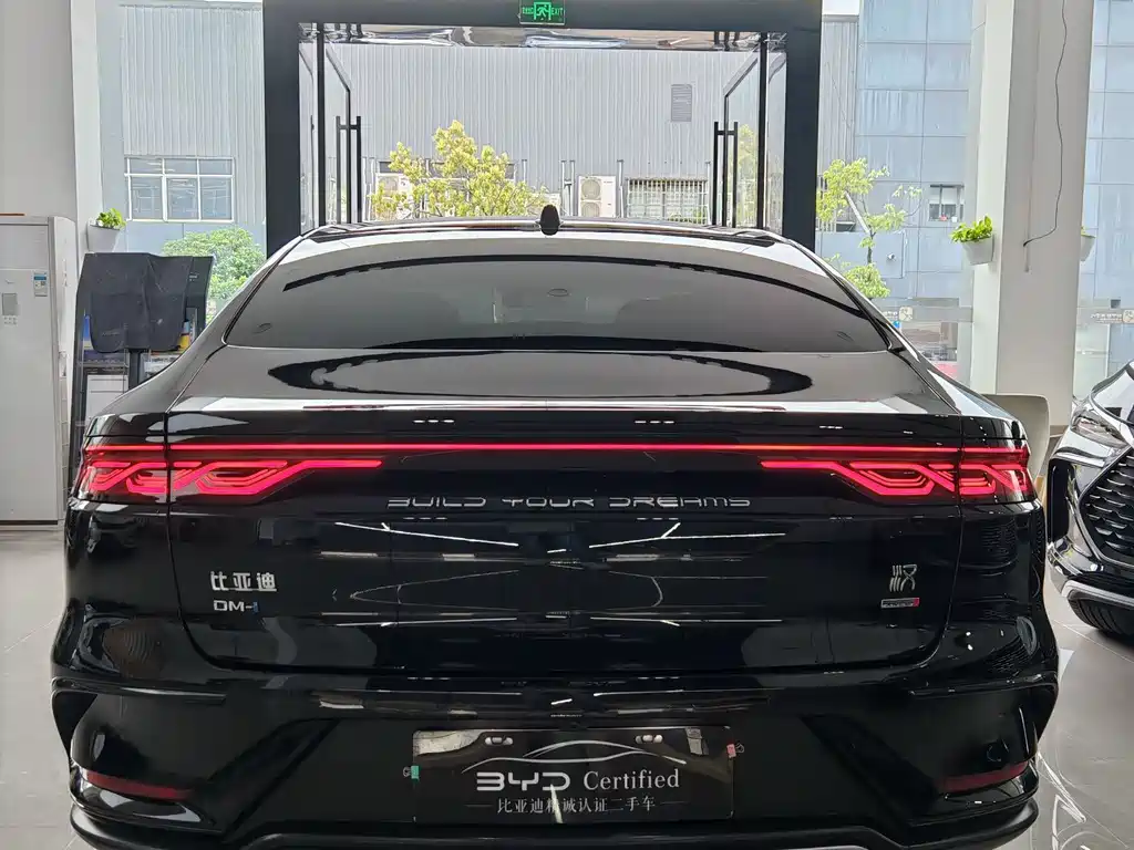 BYD Han 2025 DM-i Intelligent Driving Edition 125KM LiDAR Flagship