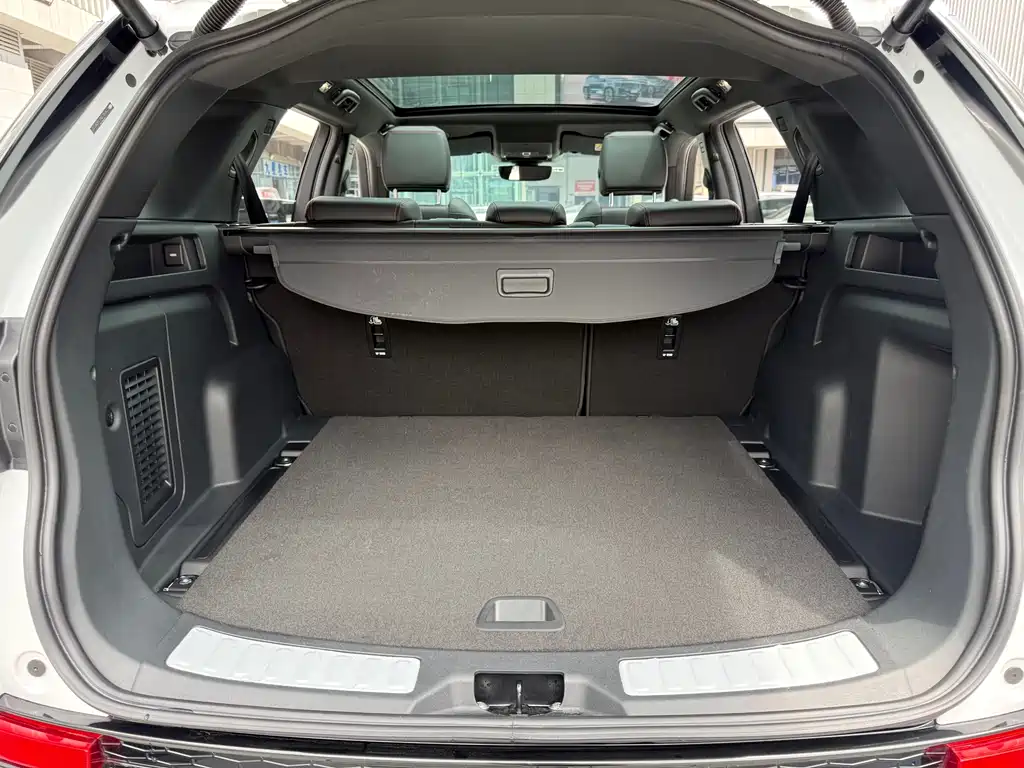 Land Rover Discovery Sport 2023 249PS R-Dynamic SE Performance Tech Edition