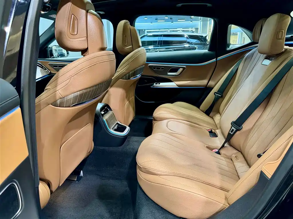 Mercedes-Benz E-Class 2025 Facelift E 300 L Fashion Edition