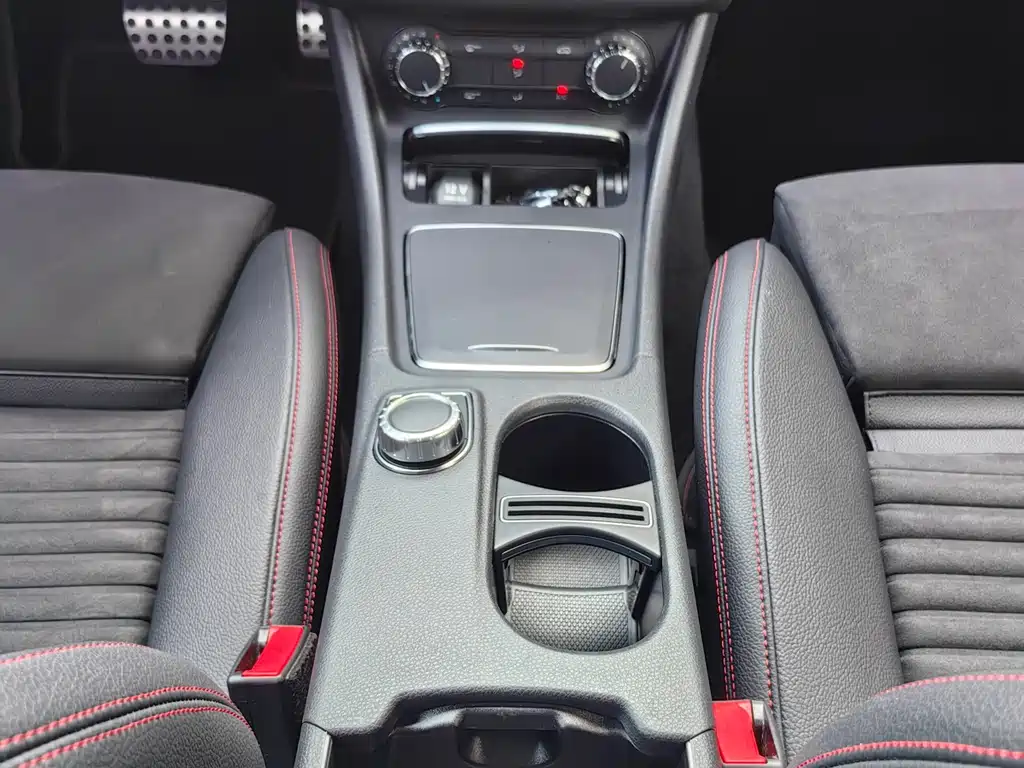 Mercedes-Benz CLA 2017 CLA 220 4MATIC