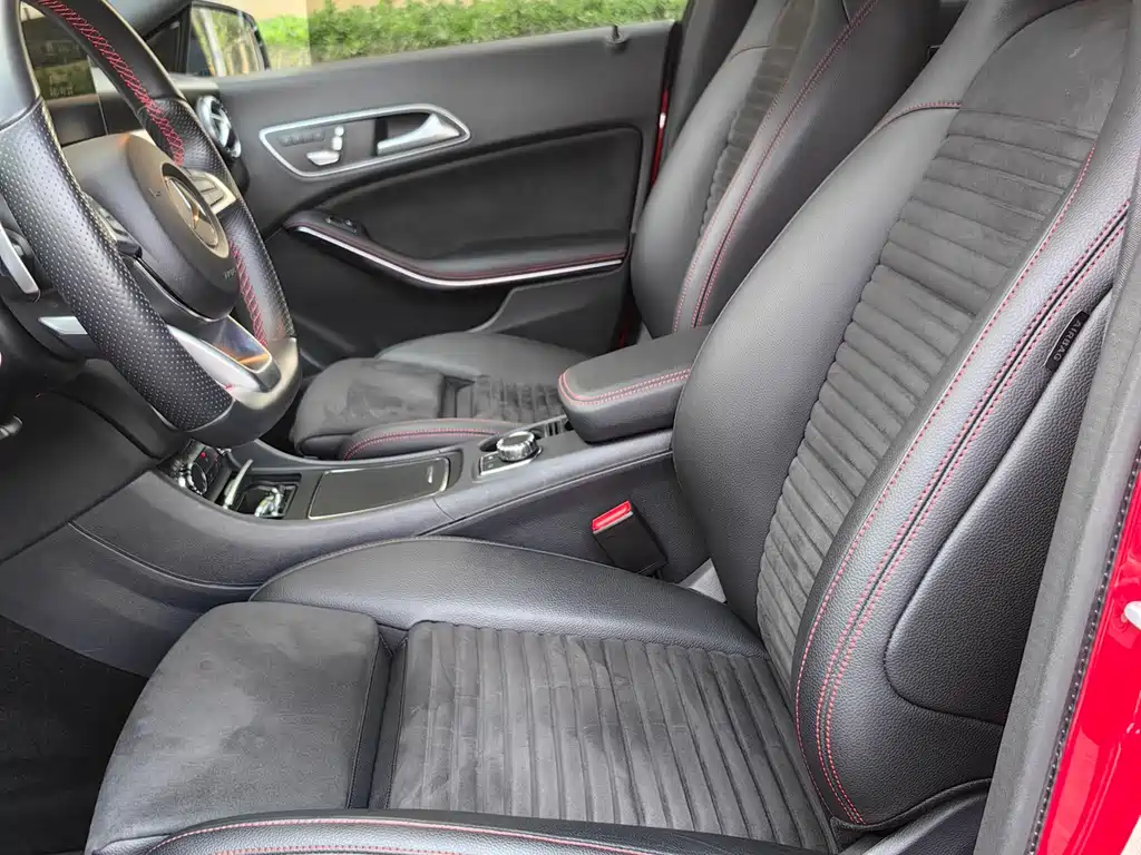 Mercedes-Benz CLA 2017 CLA 220 4MATIC
