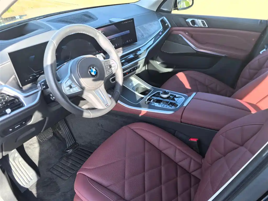 BMW X5 2023 xDrive 30Li Premium M Sport Package