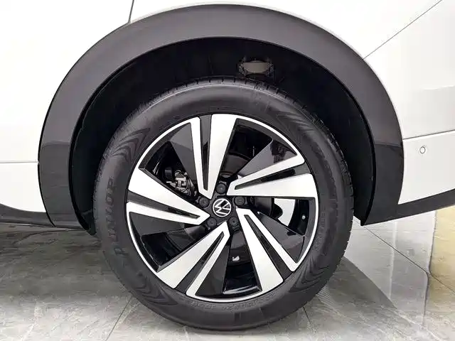Volkswagen Tavendor 2023 380TSI AWD R-Line Touring Edition