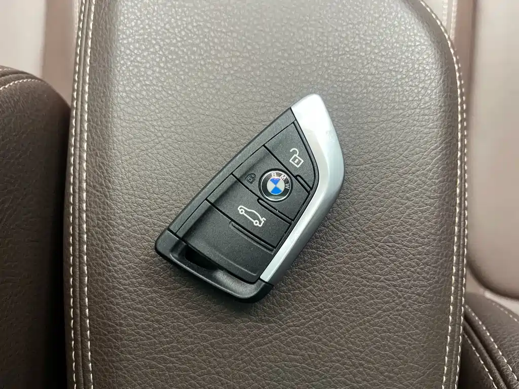 BMW X1 2021 sDrive25Li Leading Edition