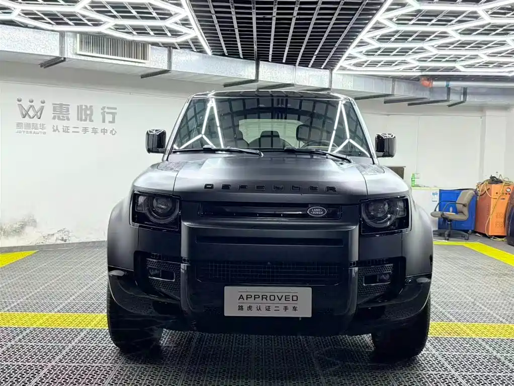 Land Rover Defender 2025 110 3.0T P400 X