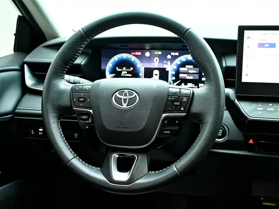 Camry 2024 2.0G Premium Edition