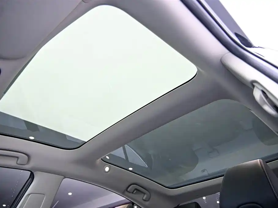 Camry 2024 2.0G Premium Edition