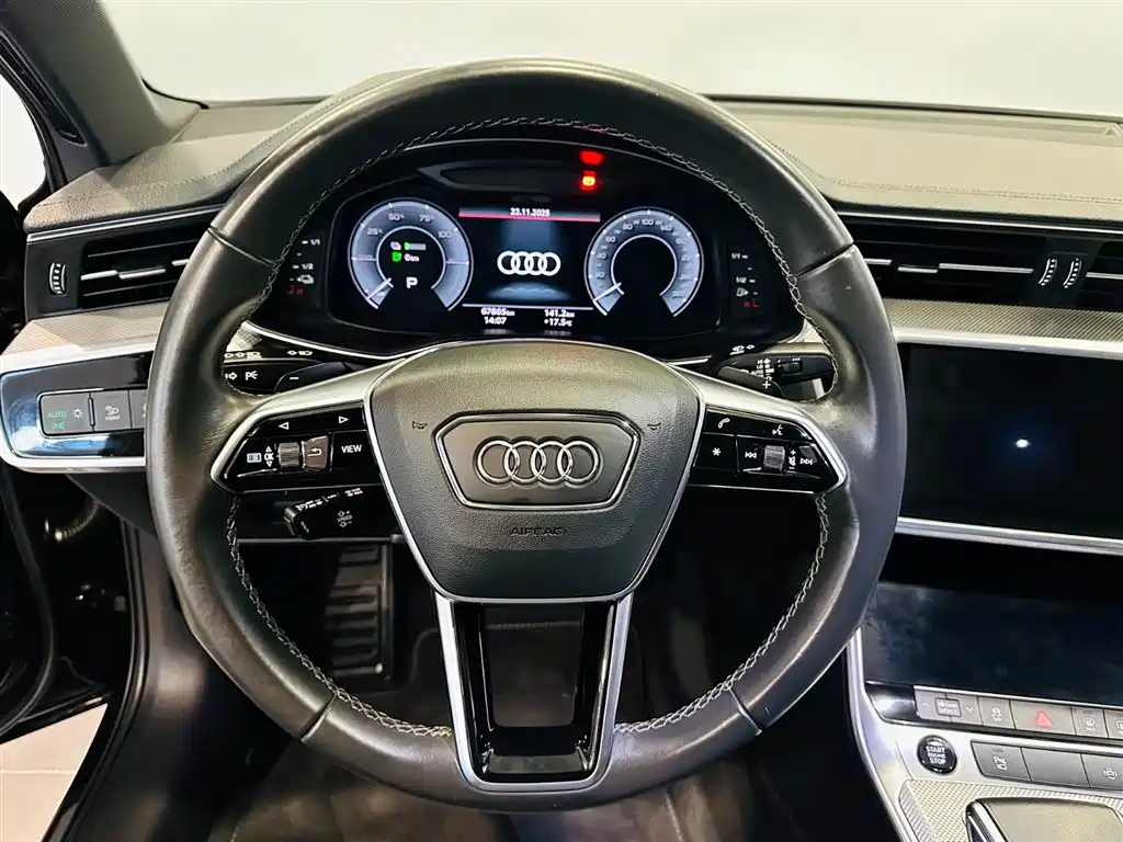 Audi A6L 2020 55 TFSI e quattro